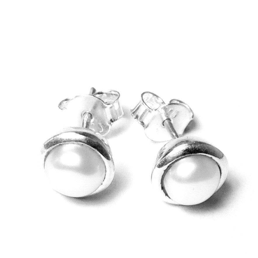 Sterling Silver Round Pearl Studs