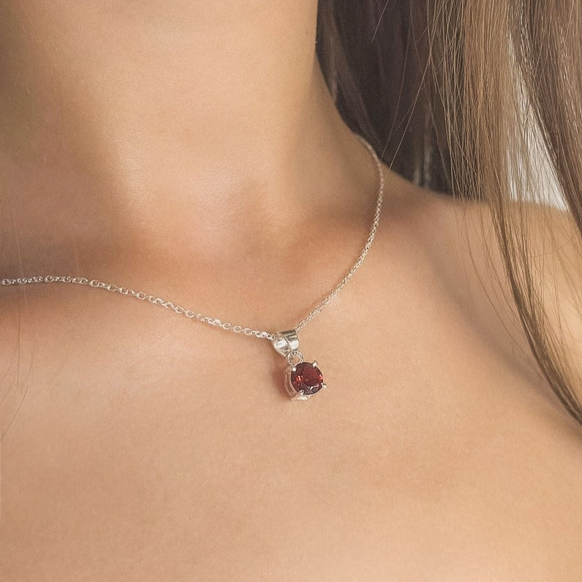 Sterling Silver Round Garnet Pendant Necklace