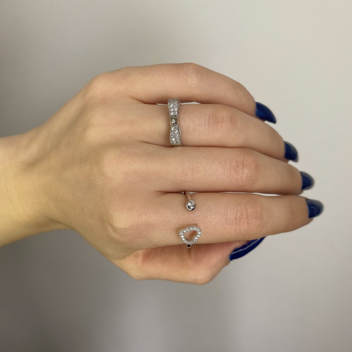 Sidabrinis bantukas su cirkoniais