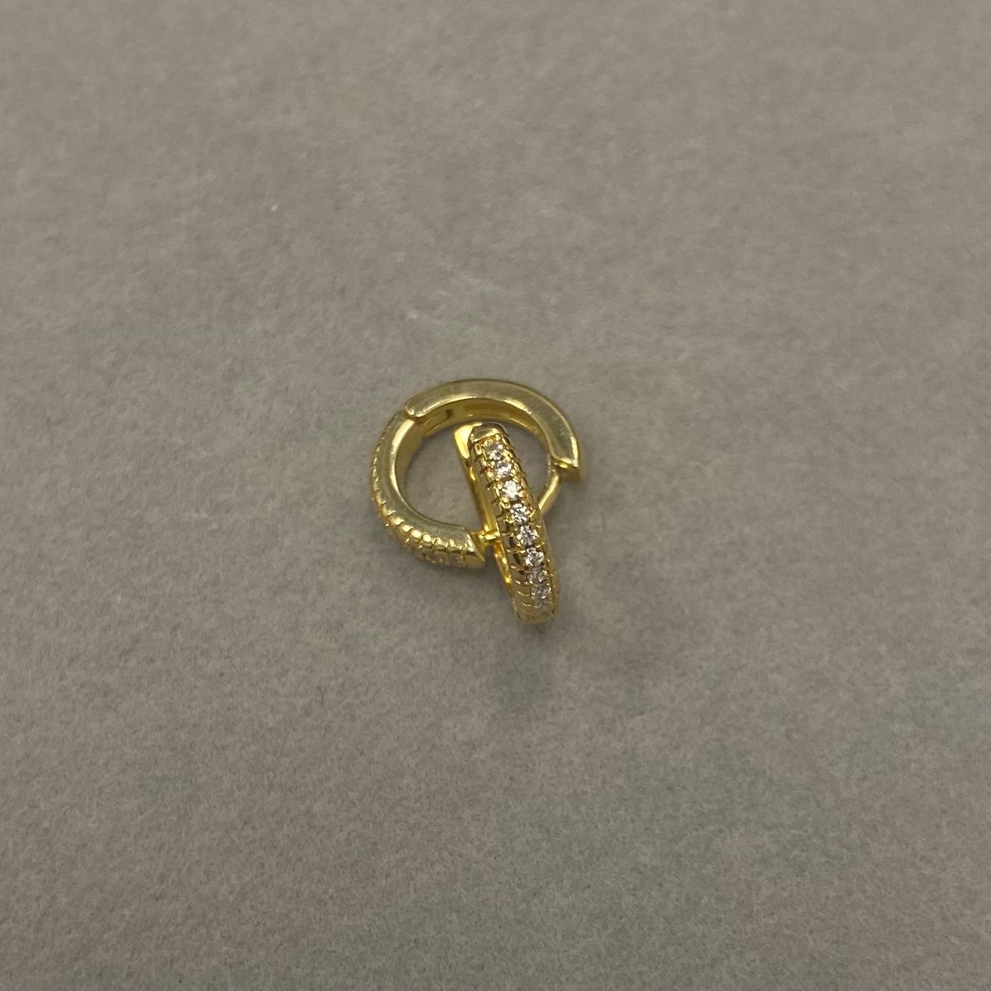 Sidabrinės auksuotos rinkutės su cirkoniais