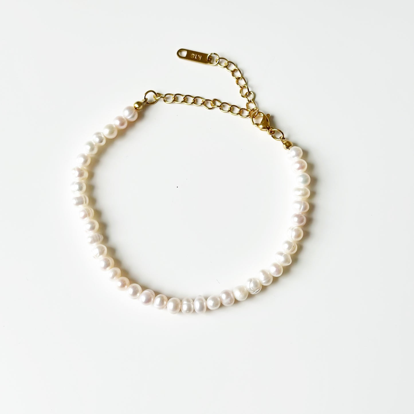 Auksuota apyrankė su tikrais perlais