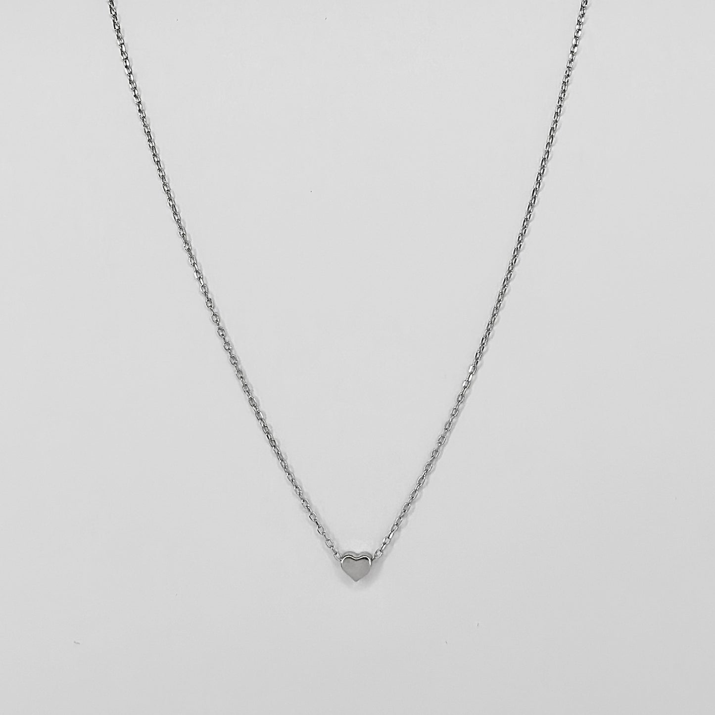 Sidabrinė širdutė su grandinėle