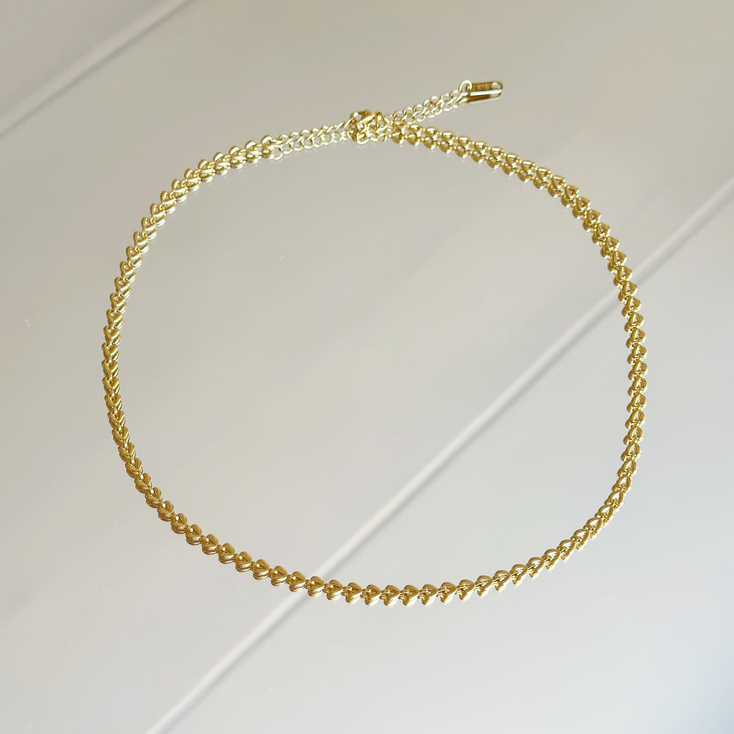 Auksuota kolje su širdelėmis