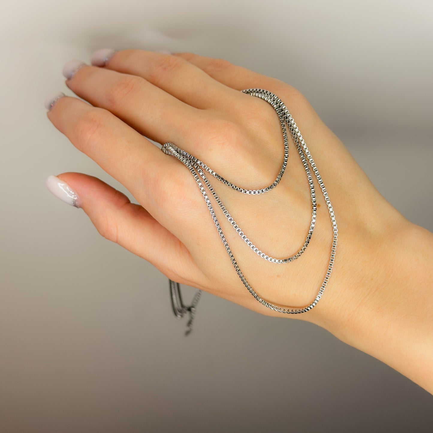 Triguba grandinėlė "BOX"