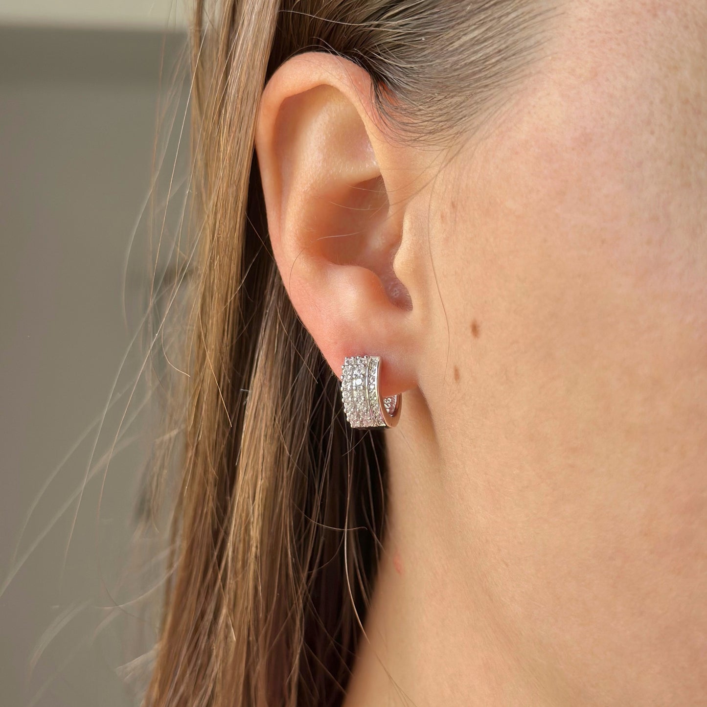 Sidabrinės rinkutės su 3 eilėmis cirkonių