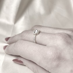 17 dydžio sidabrinis žiedas "Soleste"