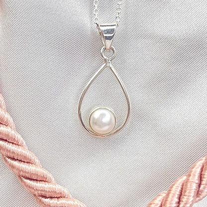 Sterling Silver Pearl Pendant Necklace