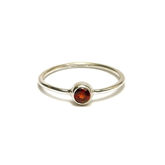 Sterling Silver Minimalist Garnet Ring