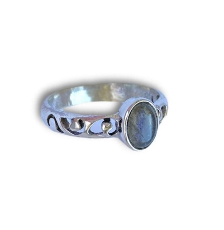 Sterling Silver Labradorite Ring