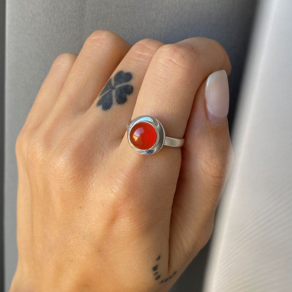 Sterling Silver Round Carnelian Ring