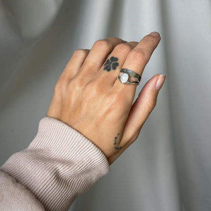 Sterling Silver Oval Moonstone Ring