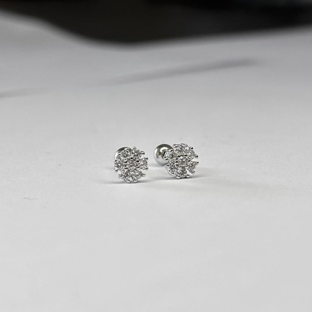 Sidabriniai užsukami auskarai su baltu cirkoniu