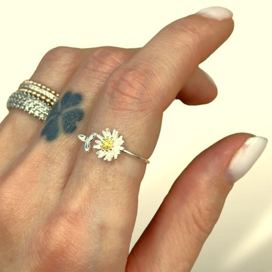 Sterling Silver Daisy Ring