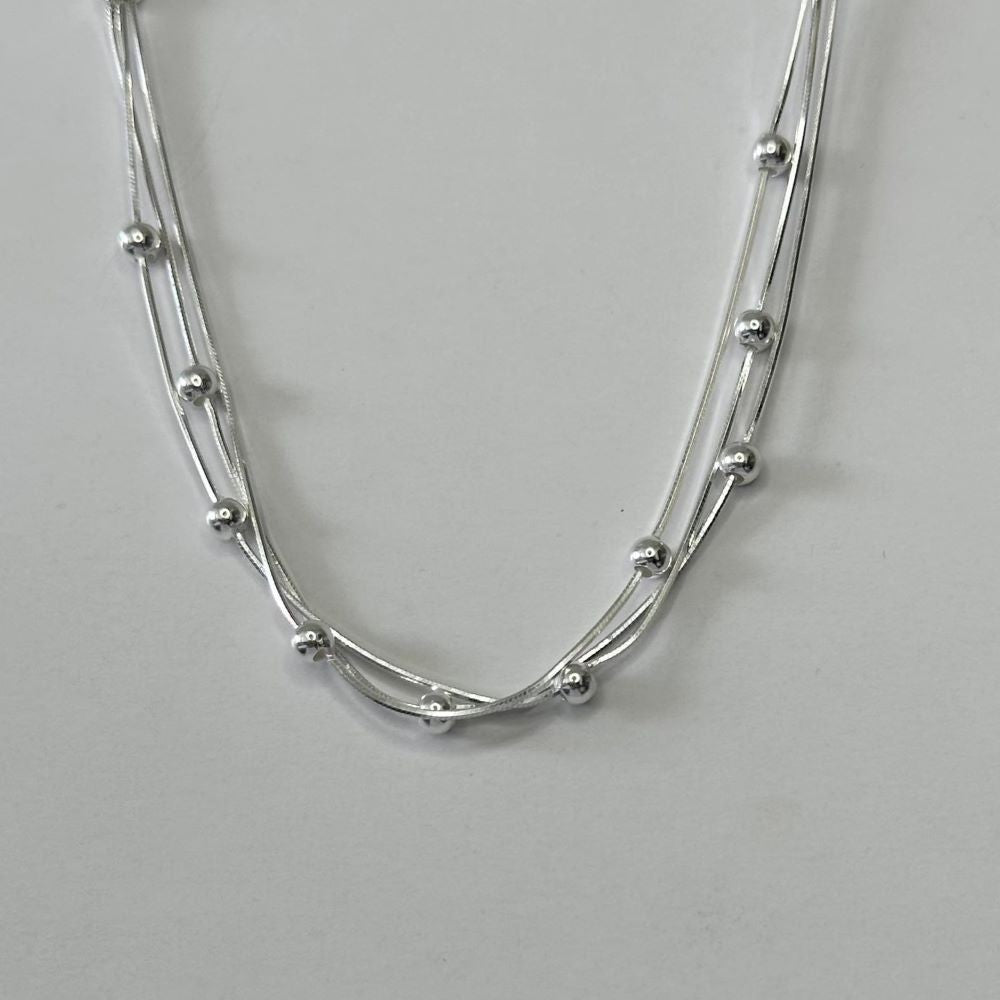 Trijų gijų sidabrinė apyrankė su burbuliukais