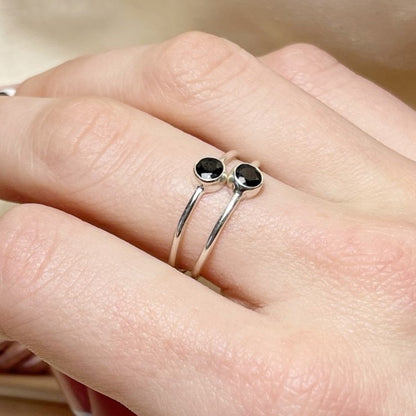 Sterling Silver Minimalist Black Onyx Ring