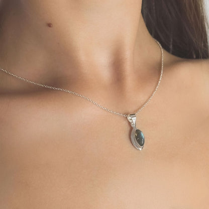 Sterling Silver Labradorite Pendant Necklace