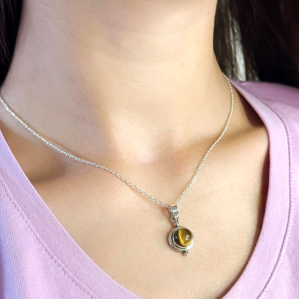 Sterling Silver Round Tiger Eye Pendant Necklace