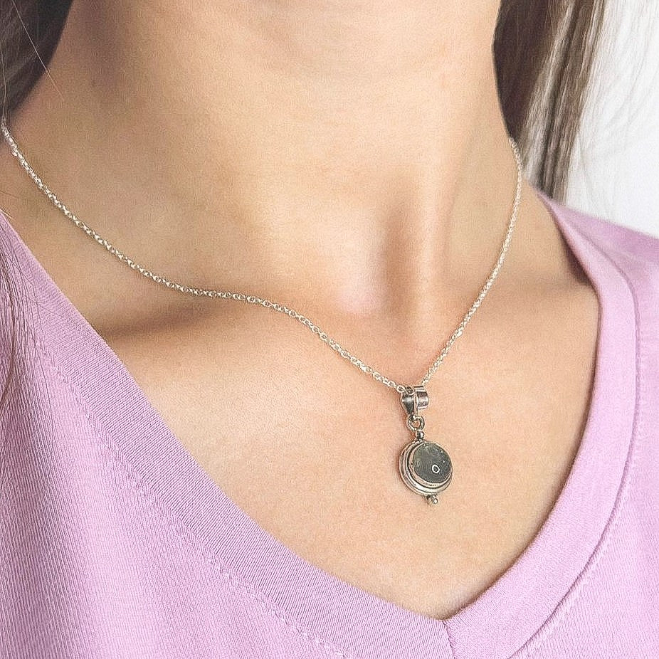 Sterling Silver Round Apatite Pendant Necklace