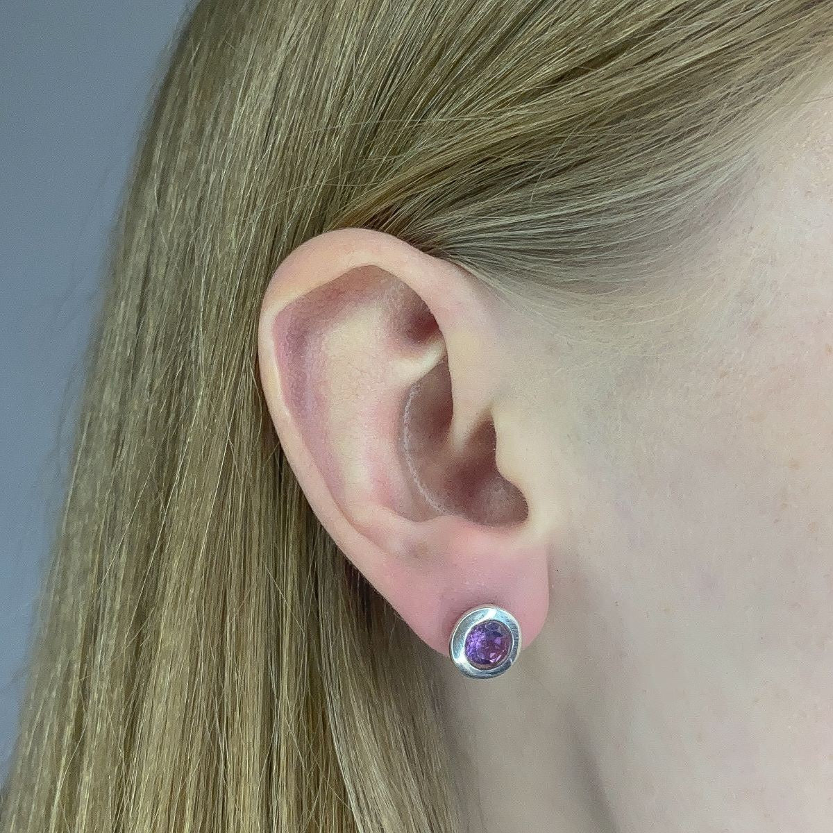 Sterling Silver Round Amethyst Studs