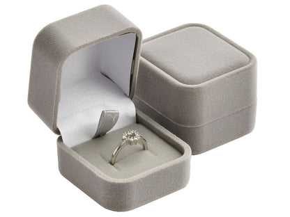 Aksominės 4 spalvų dėžutės žiedui ar auskarams