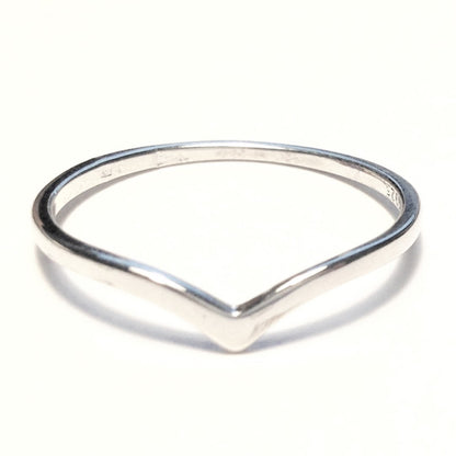 Sterling Silver Rhodium Plated V Ring