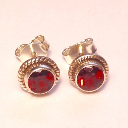 Sterling Silver Round Garnet Studs