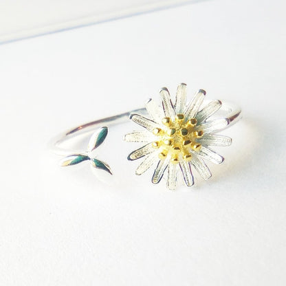 Sterling Silver Daisy Ring