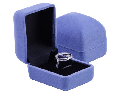 Aksominė dovanų dėžutė žiedui ar auskarams