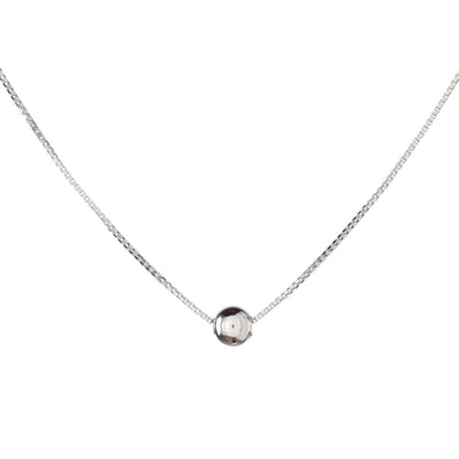 Sidabrinis rodžiuotas minimalistinio stiliaus burbuliukas su grandinėle