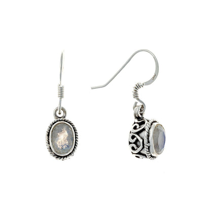 Sidabriniai kabantys auskarai su ovaliu mėnulio akmeniu