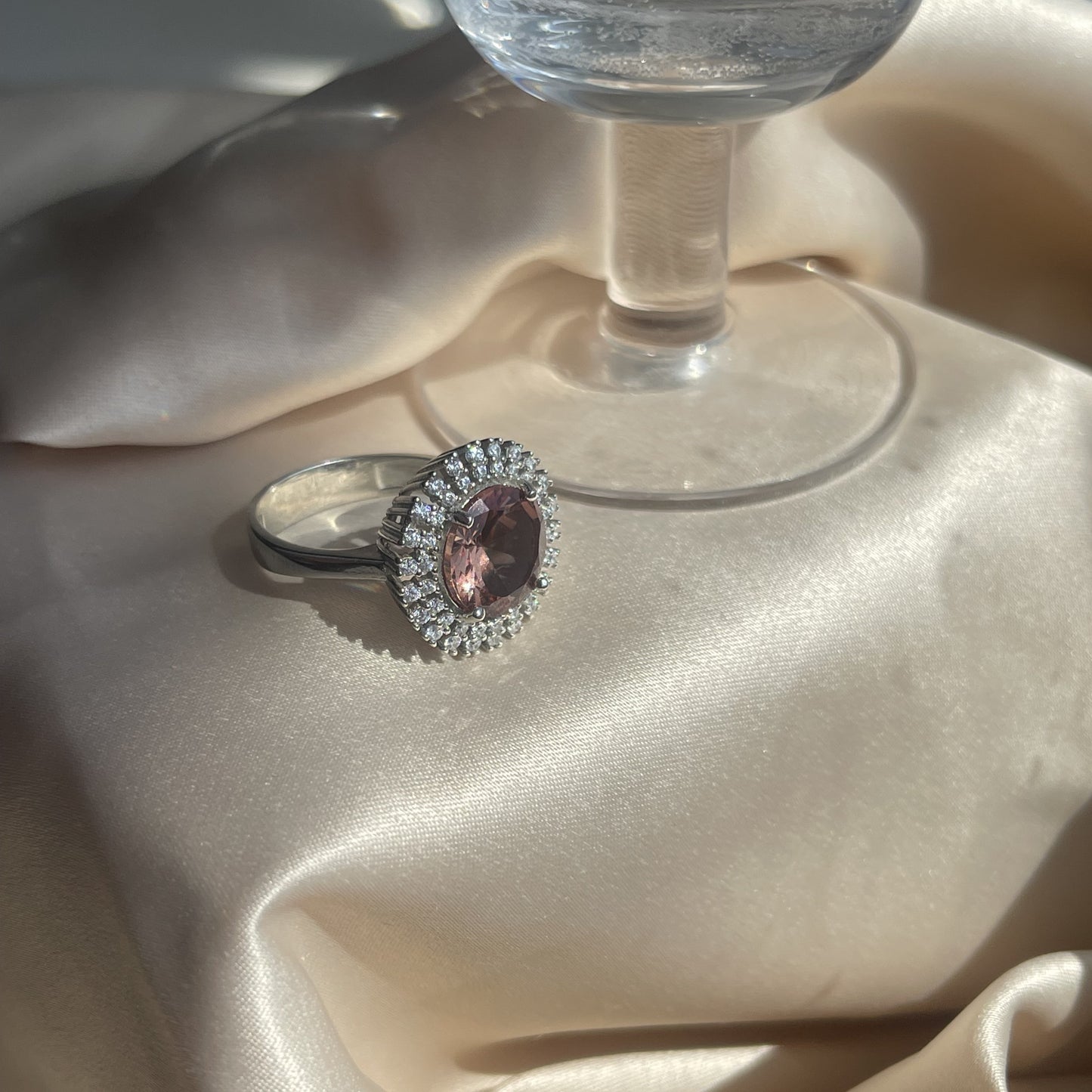 Sterling Silver Rhodium Plated Zultanite Ring