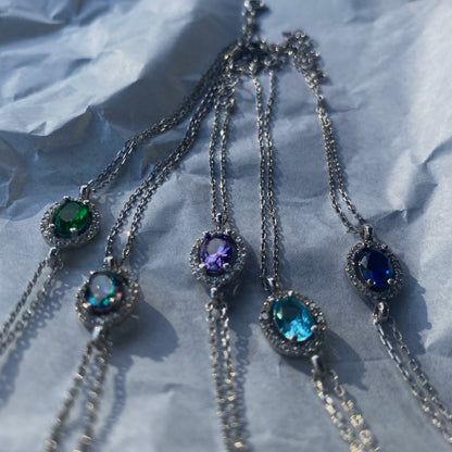 Sidabrinė rodžiuota apyrankė su ovaliu žydru cirkoniu