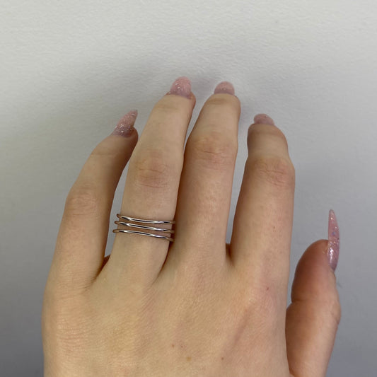 Sidabrinis rodžiuotas reguliuojamo dydžio žiedas