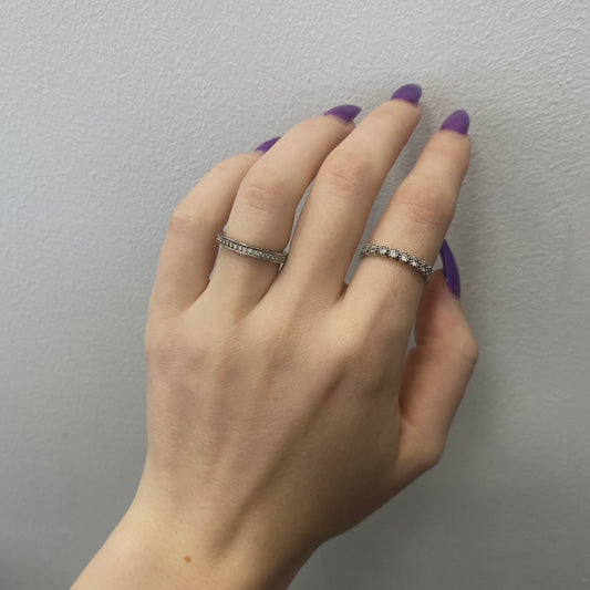 Sidabrinis rodžiuotas žiedas su cirkoniais