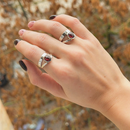 Sterling Silver Oval Garnet Ring