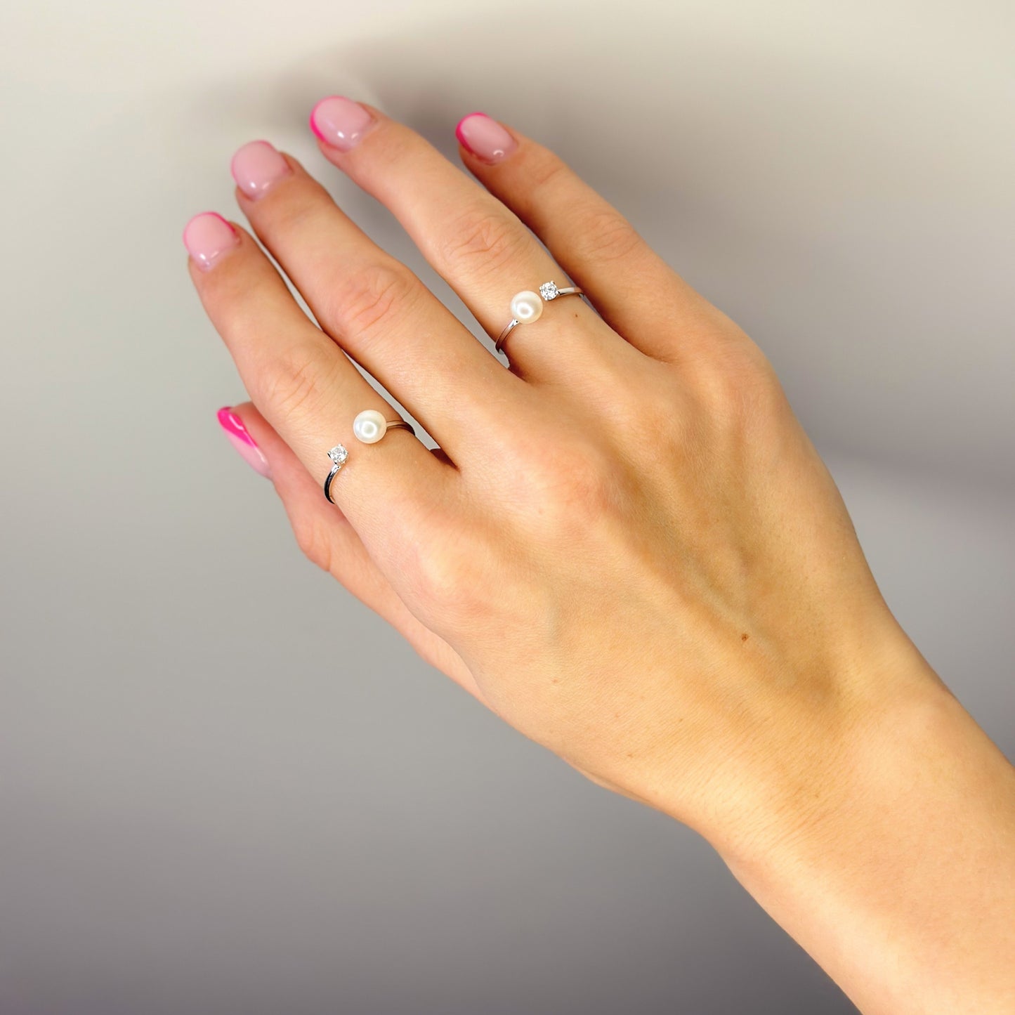 Sterling Silver Rhodium Plated Pearl & CZ Crystal Ring