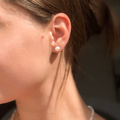Sterling Silver Rhodium Plated Pearl Studs