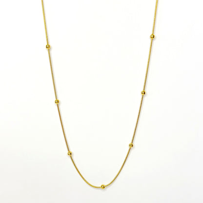 Auksuota kolje su burbuliukais