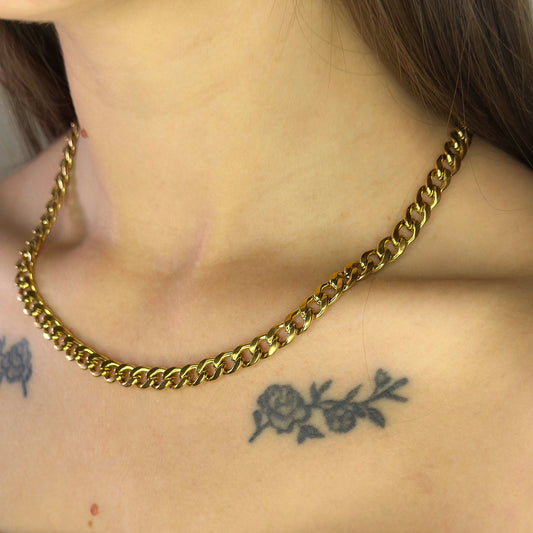 37-41g auksuota grandinėlė "Curb"