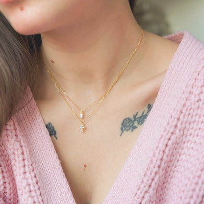 Sidabrinis kryželis su cirkoniais ir grandinėle