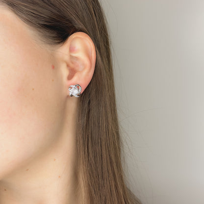 Sidabriniai rodžiuoti auskarai su cirkoniu