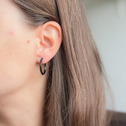 1,3 - 2,5 cm juodo plieno rinkutės