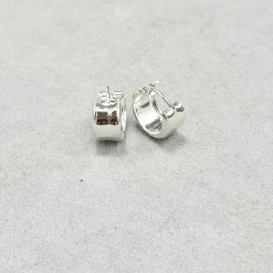 Sidabrinės plačios rinkutės