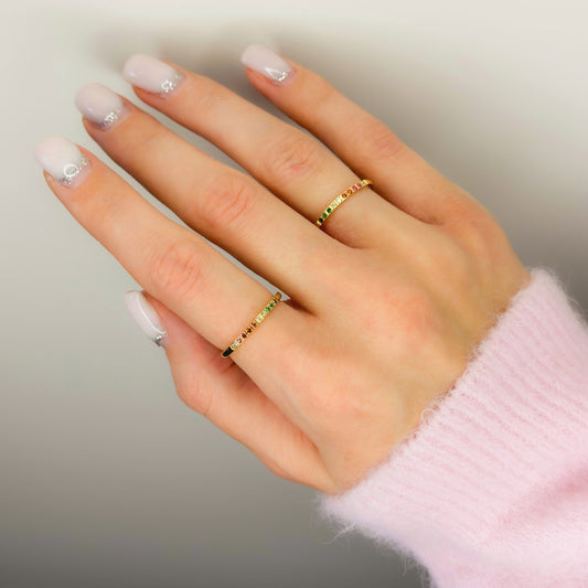 1,5mm žiedelis su spalvotais cirkoniais