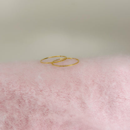 Auksuotas žiedas "Auksinė gija"