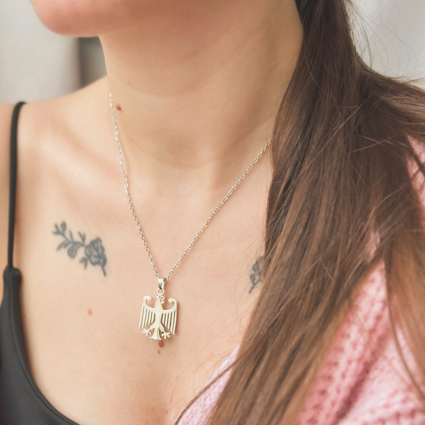 Pakabukas „Erelis“ su grandinėle