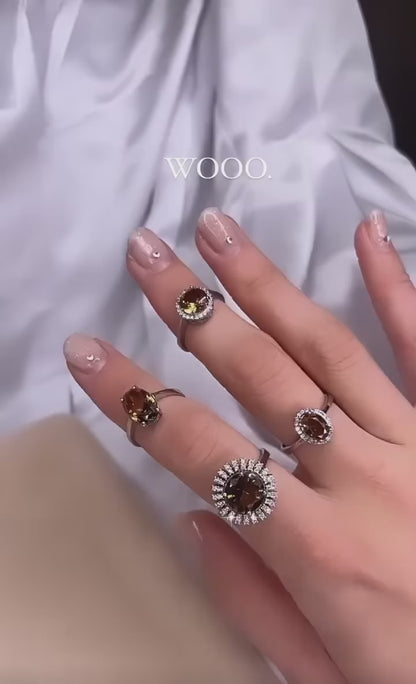 Sidabrinis žiedas su ovaliu sultanitu